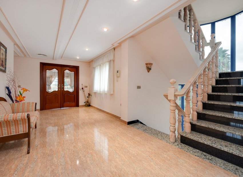 Herverkoop - Vrijstaande woning / Villa -
Orihuela Costa - Orihuela