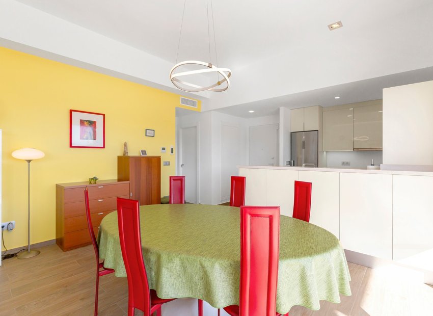 Herverkoop - Vrijstaande woning / Villa -
Orihuela - Entre Naranjos Vistabella Golf