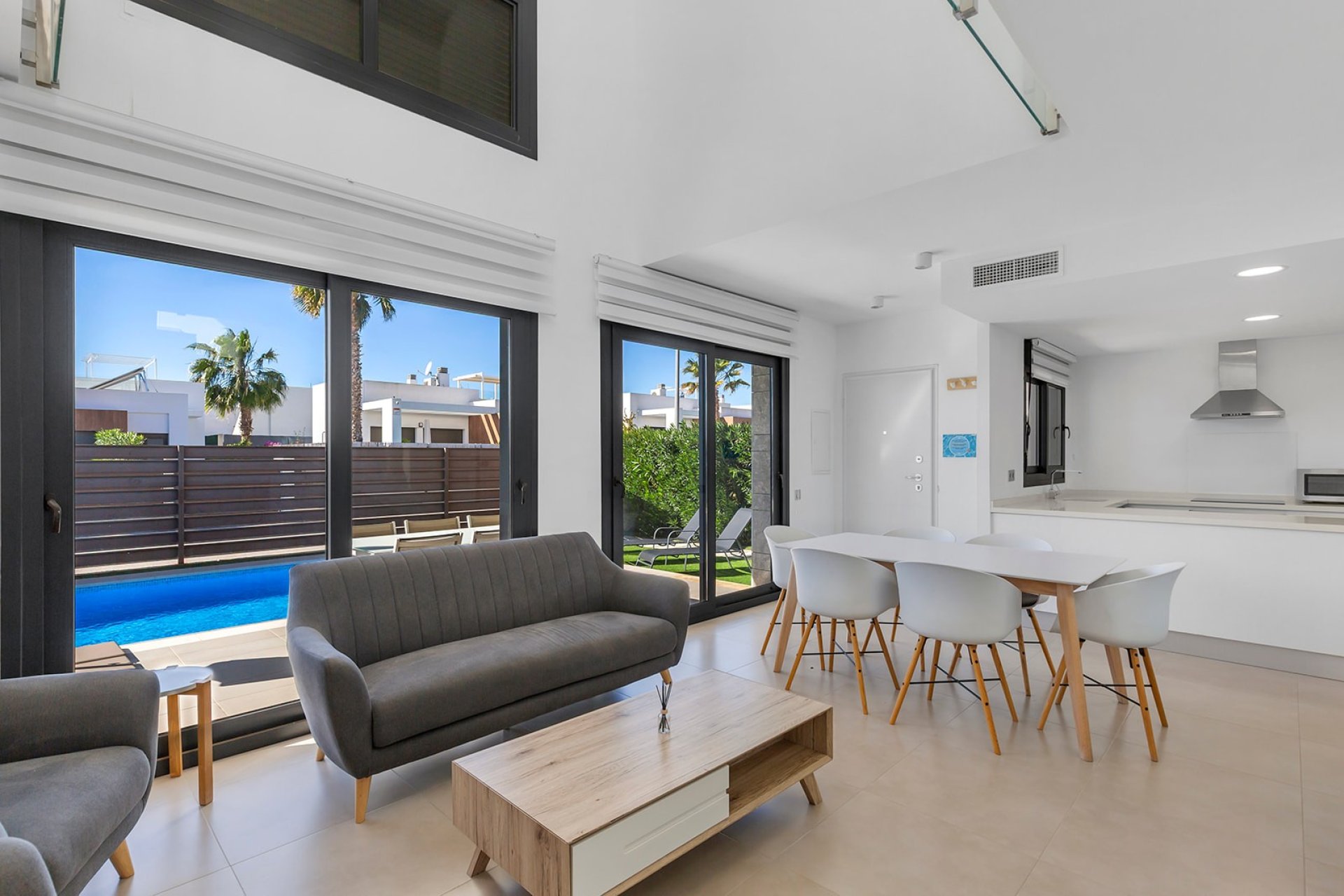 Herverkoop - Vrijstaande woning / Villa -
Orihuela - Entre Naranjos Vistabella Golf