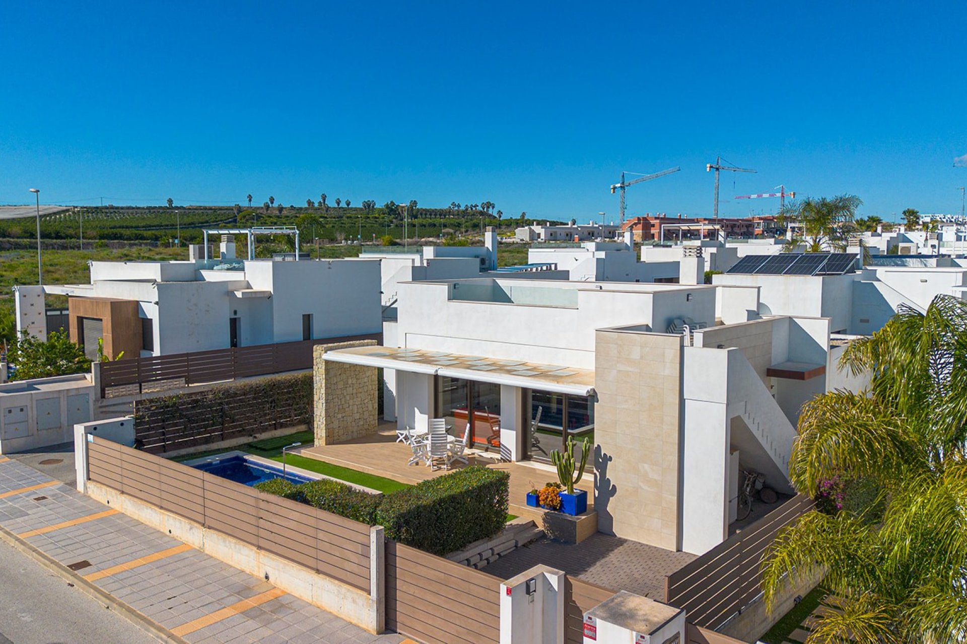 Herverkoop - Vrijstaande woning / Villa -
Orihuela - Vistabella Golf