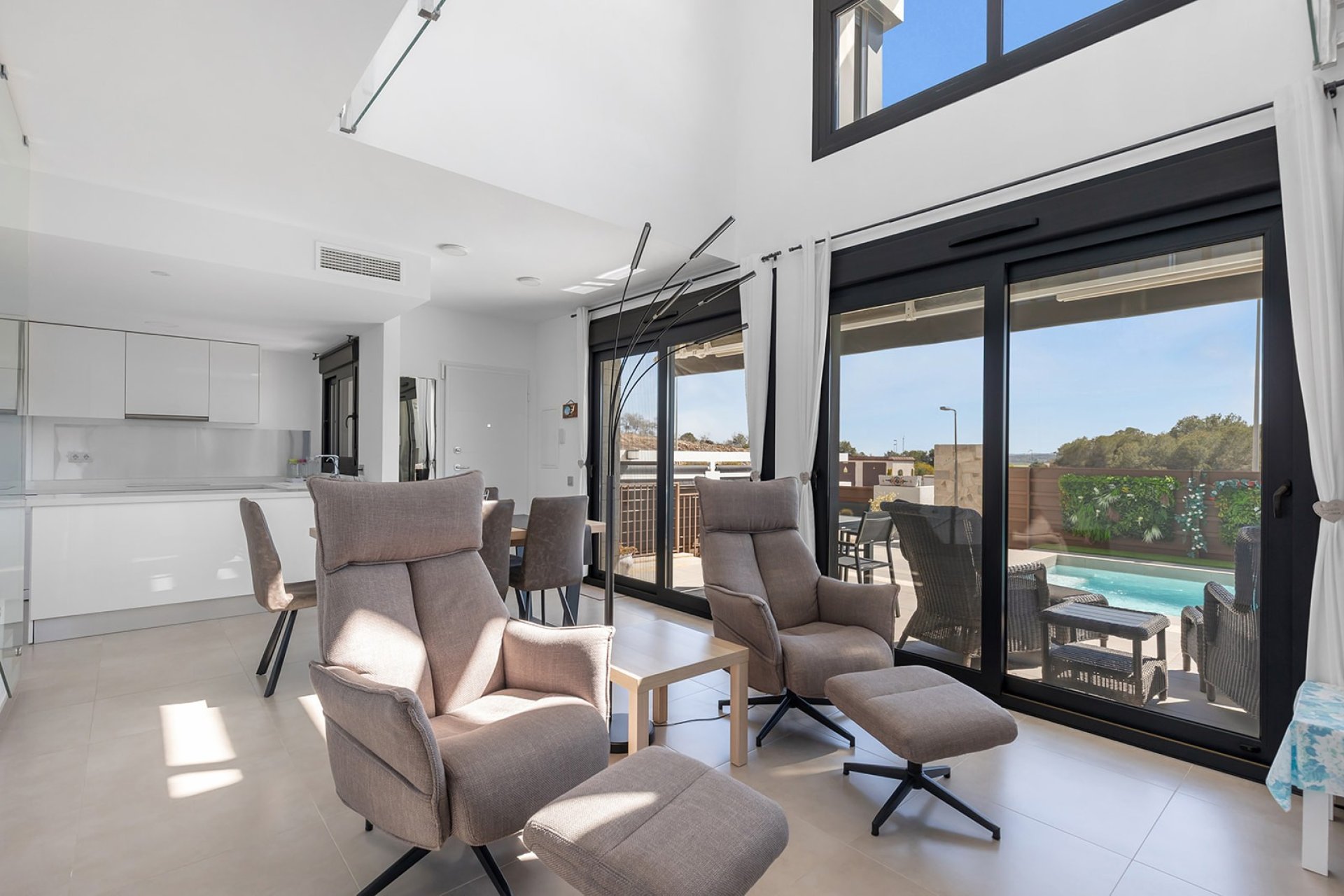 Herverkoop - Vrijstaande woning / Villa -
Orihuela - Vistabella Golf