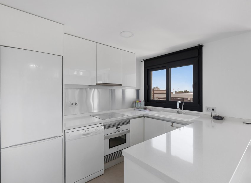 Herverkoop - Vrijstaande woning / Villa -
Orihuela - Vistabella Golf