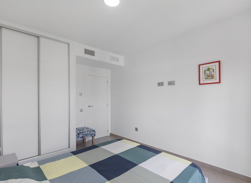 Herverkoop - Vrijstaande woning / Villa -
Orihuela - Vistabella Golf