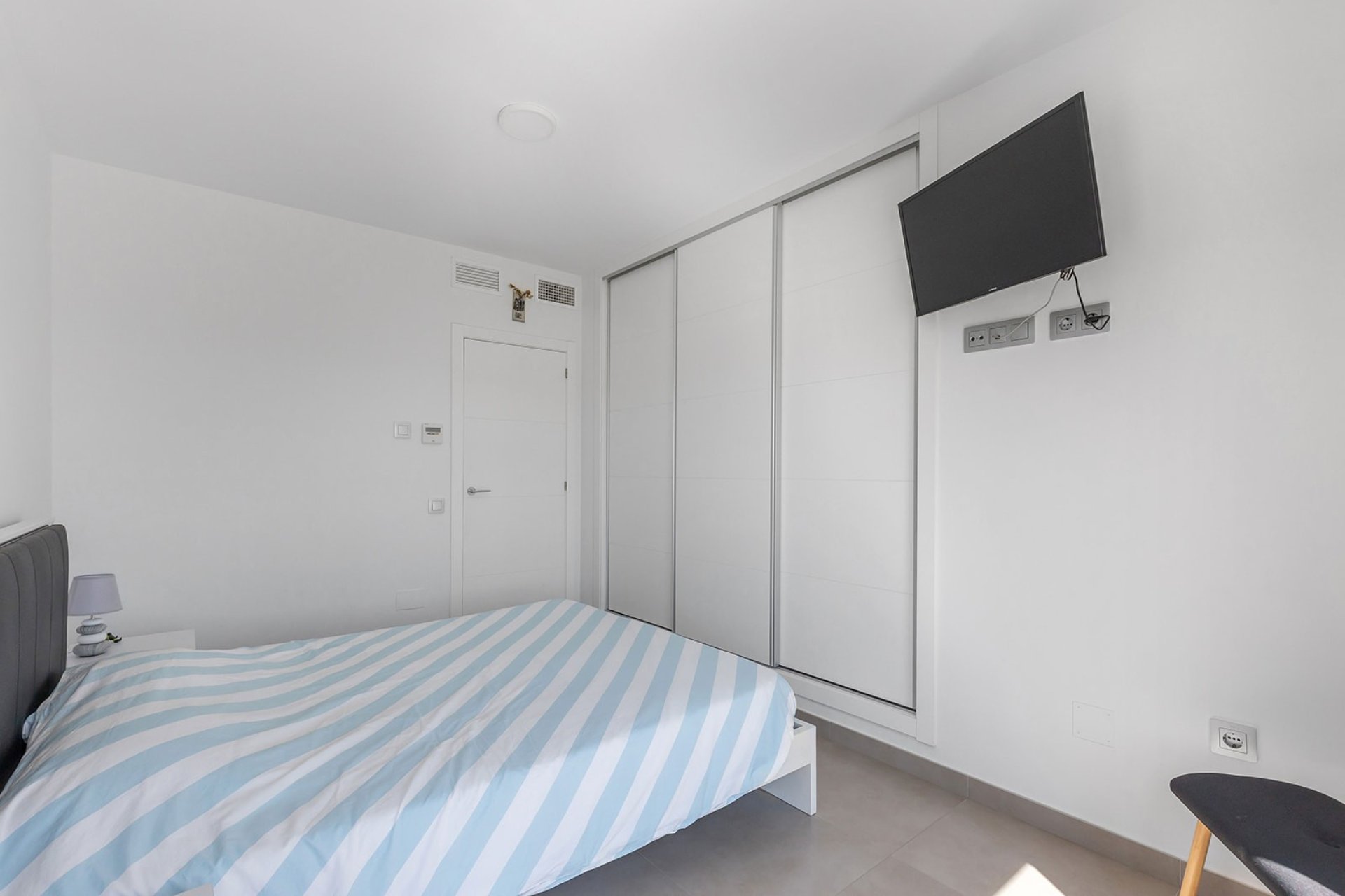 Herverkoop - Vrijstaande woning / Villa -
Orihuela - Vistabella Golf