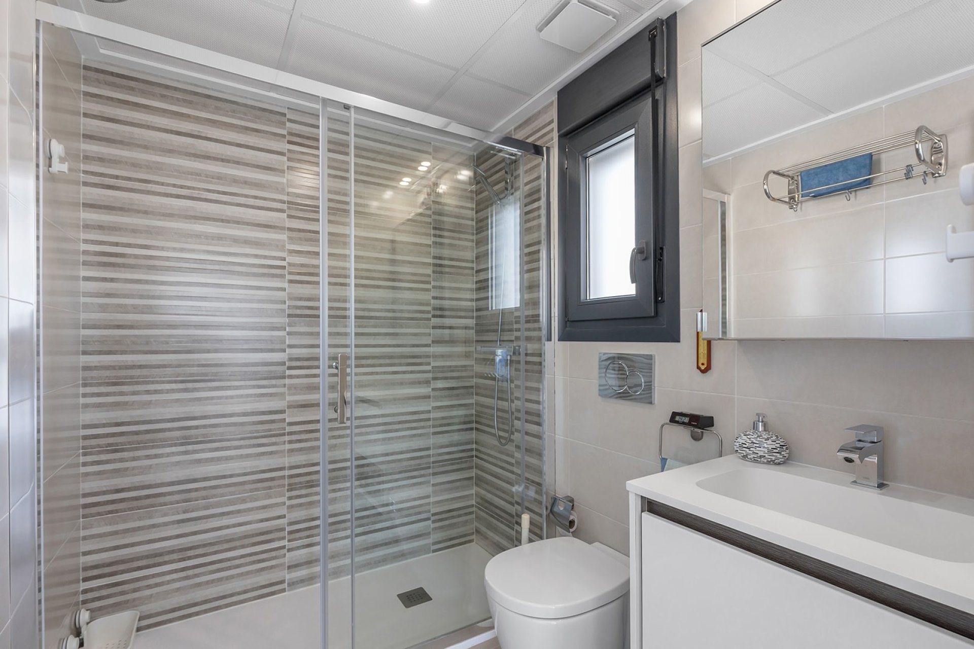 Herverkoop - Vrijstaande woning / Villa -
Orihuela - Vistabella Golf