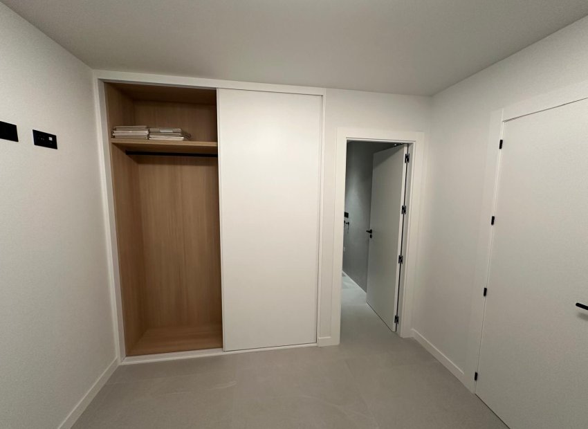 Herverkoop - Vrijstaande woning / Villa -
Rojales - Ciudad Quesada