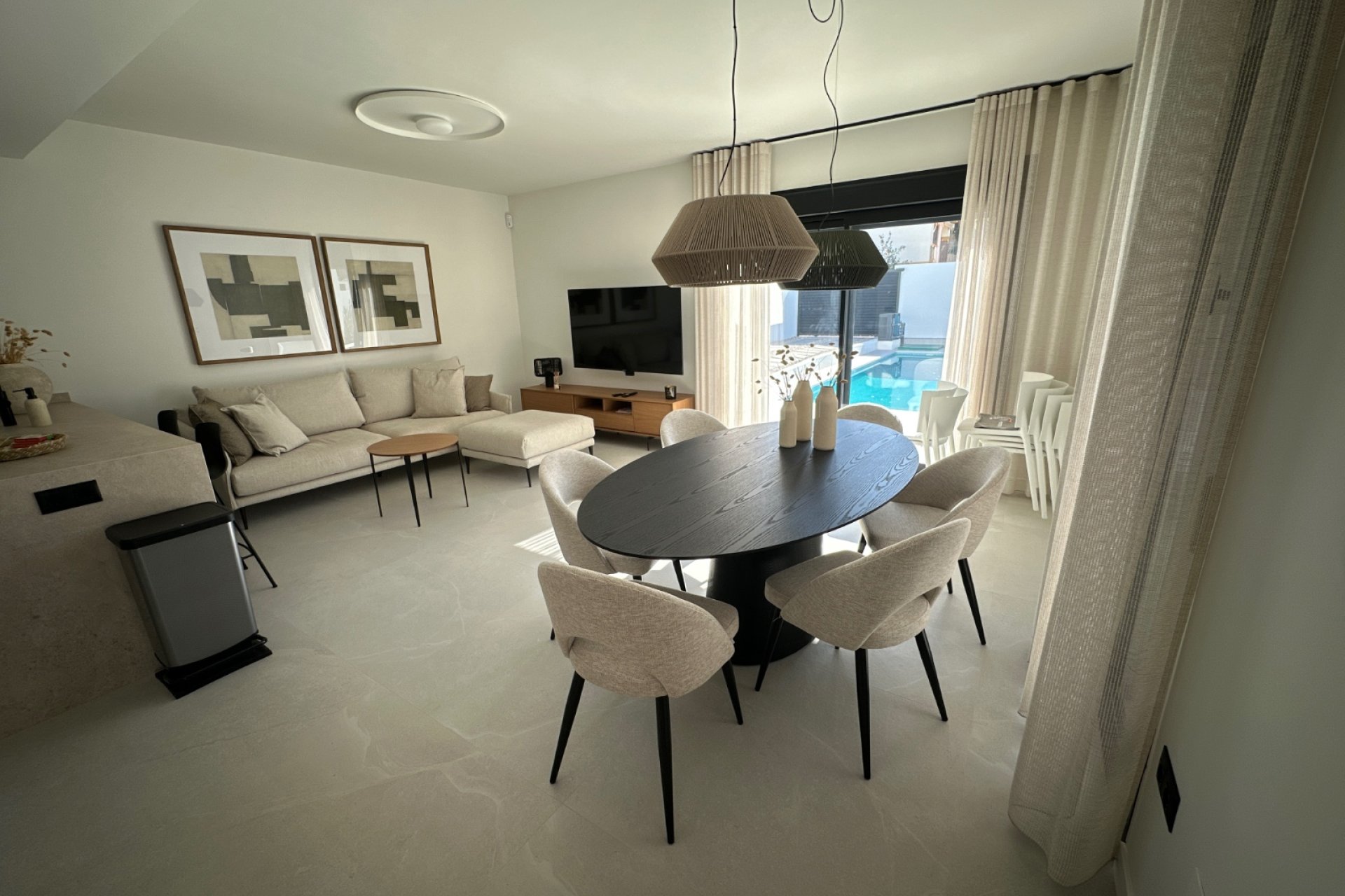 Herverkoop - Vrijstaande woning / Villa -
Rojales - Ciudad Quesada