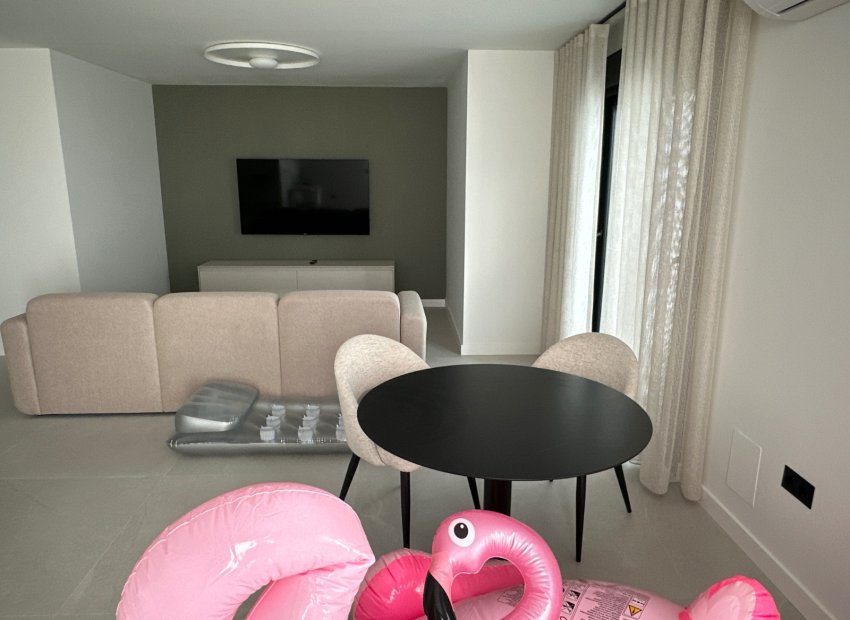 Herverkoop - Vrijstaande woning / Villa -
Rojales - Ciudad Quesada