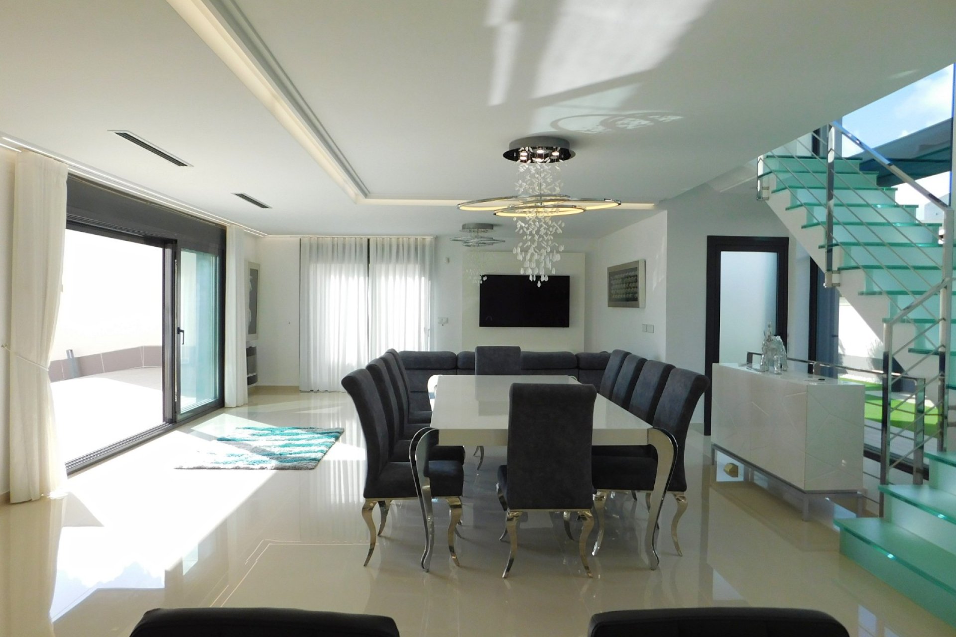 Herverkoop - Vrijstaande woning / Villa -
San Miguel de Salinas