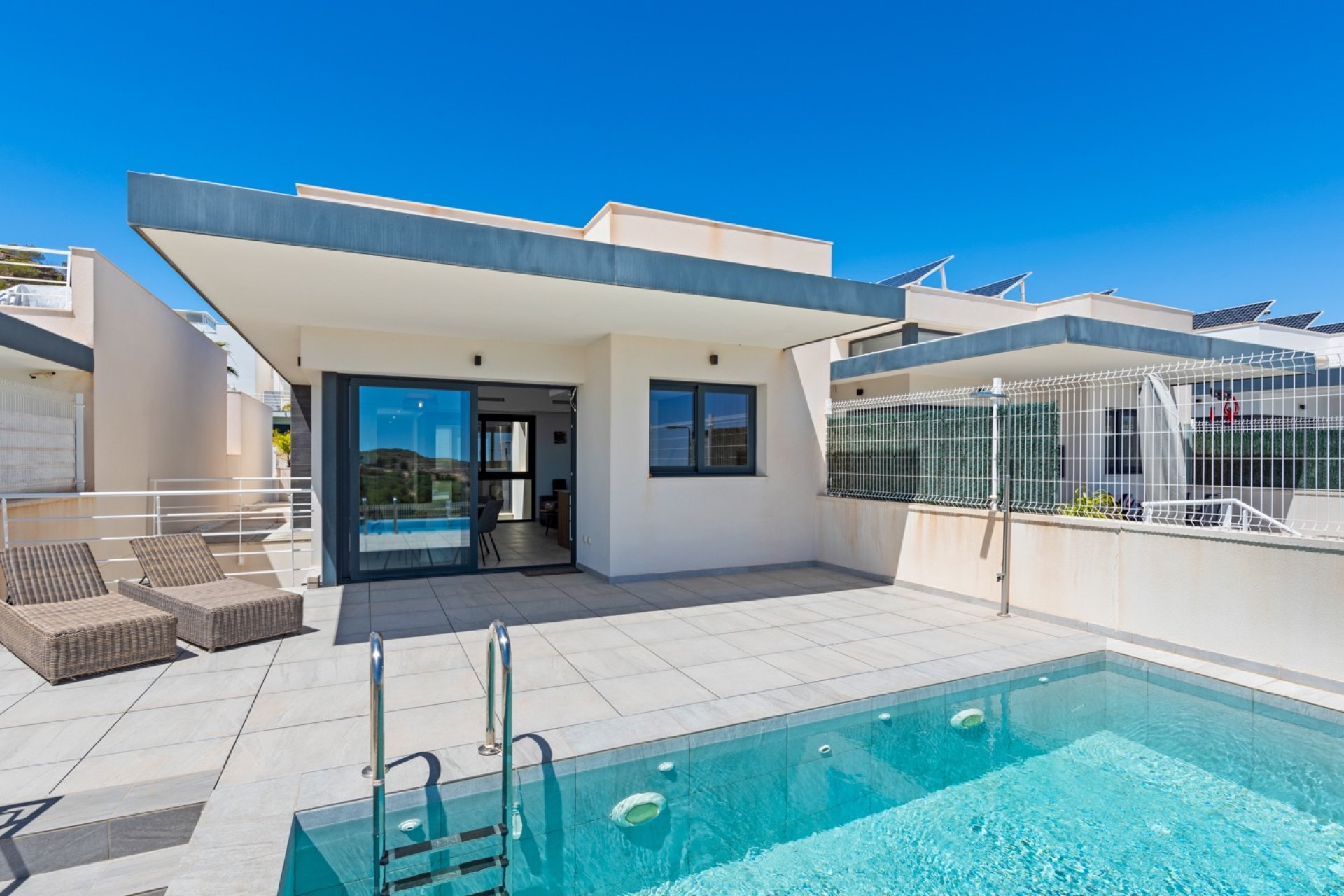 Herverkoop - Vrijstaande woning / Villa -
San Miguel de Salinas