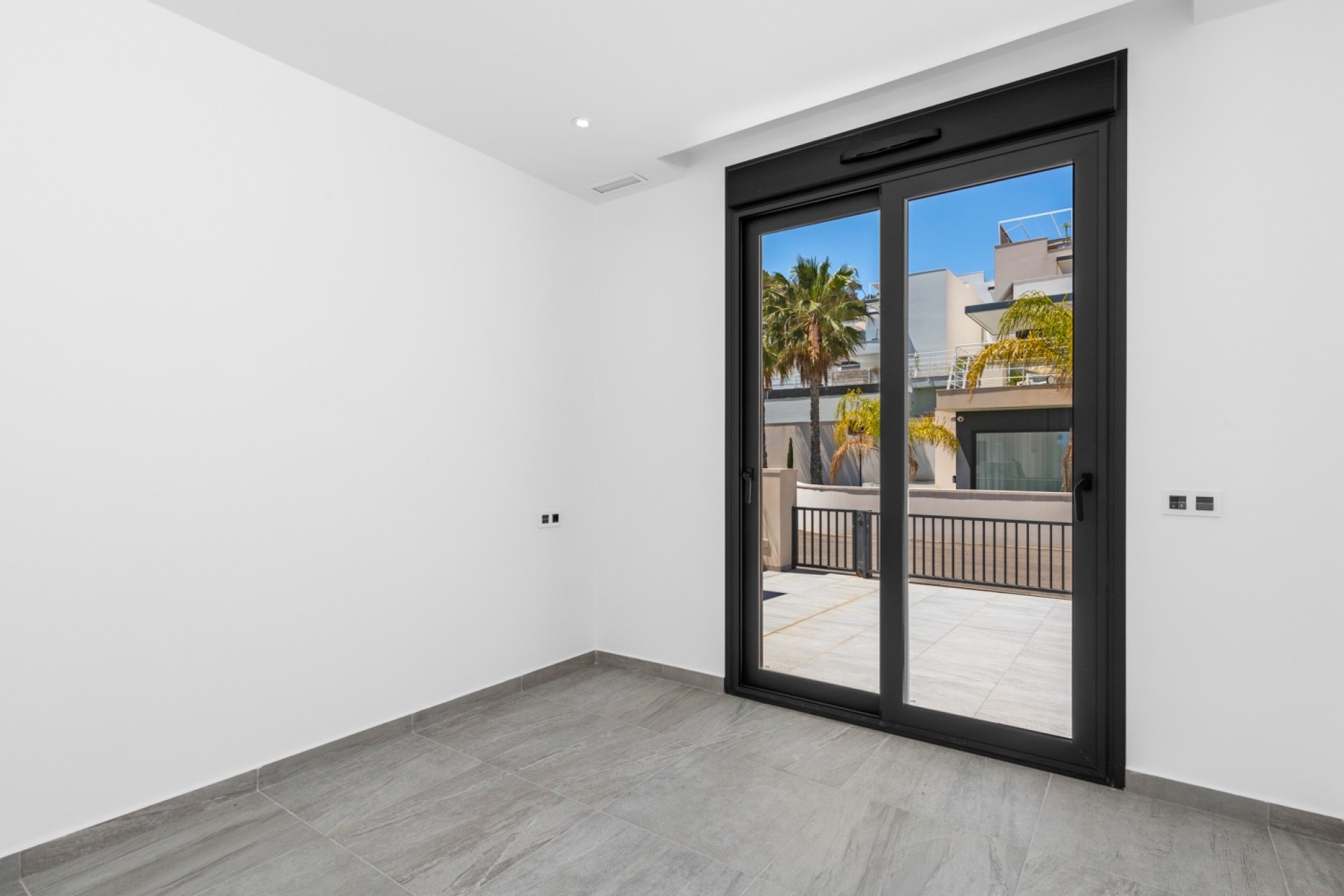 Herverkoop - Vrijstaande woning / Villa -
San Miguel de Salinas