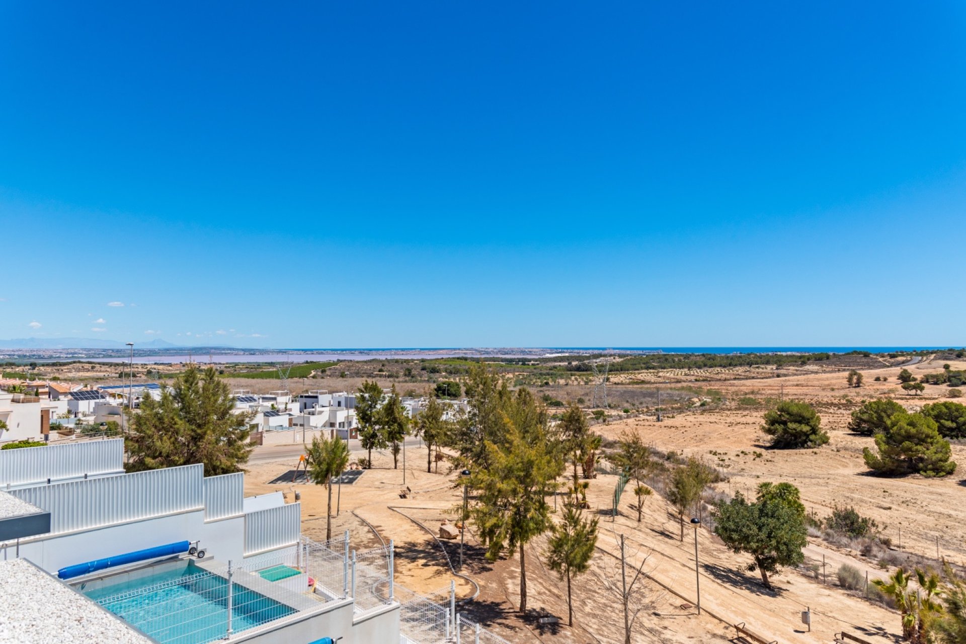 Herverkoop - Vrijstaande woning / Villa -
San Miguel de Salinas