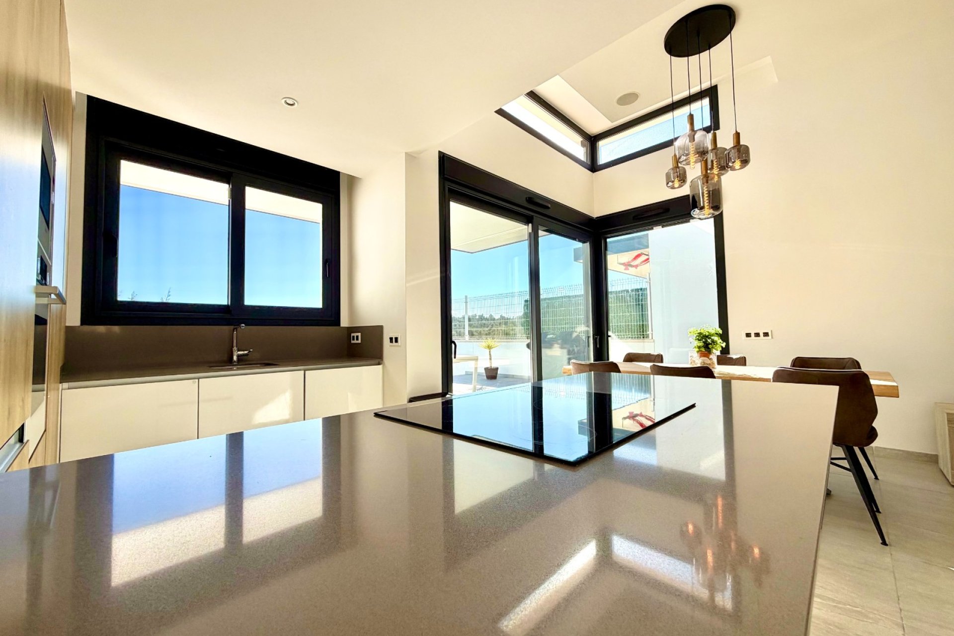 Herverkoop - Vrijstaande woning / Villa -
San Miguel de Salinas