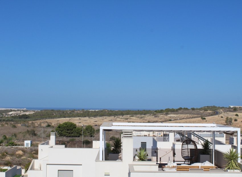 Herverkoop - Vrijstaande woning / Villa -
San Miguel de Salinas