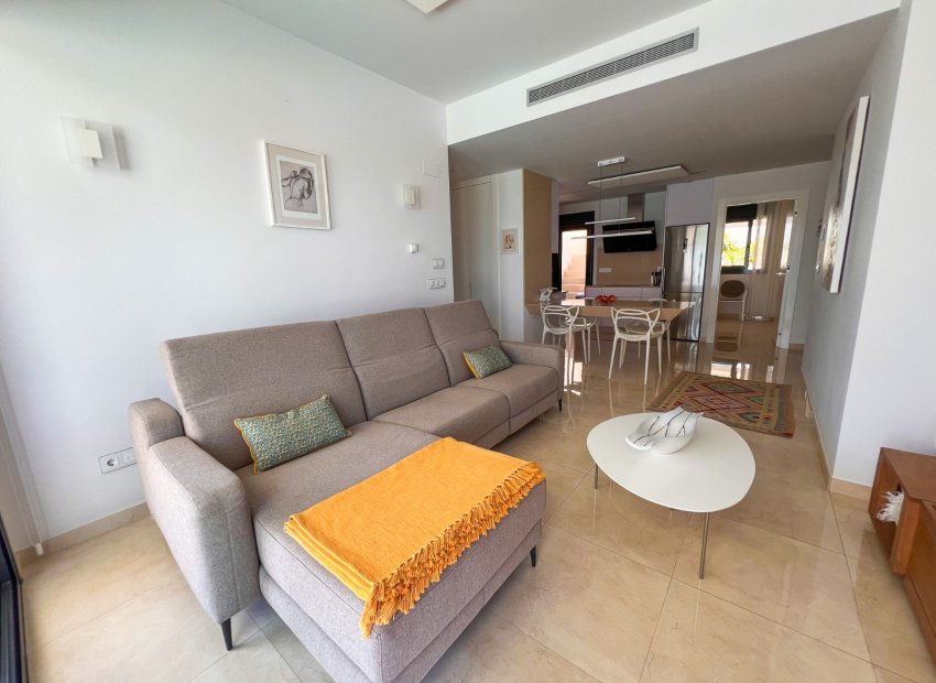 Herverkoop - Vrijstaande woning / Villa -
San Miguel de Salinas