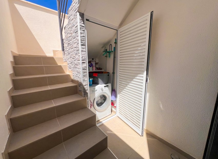 Herverkoop - Vrijstaande woning / Villa -
San Miguel de Salinas