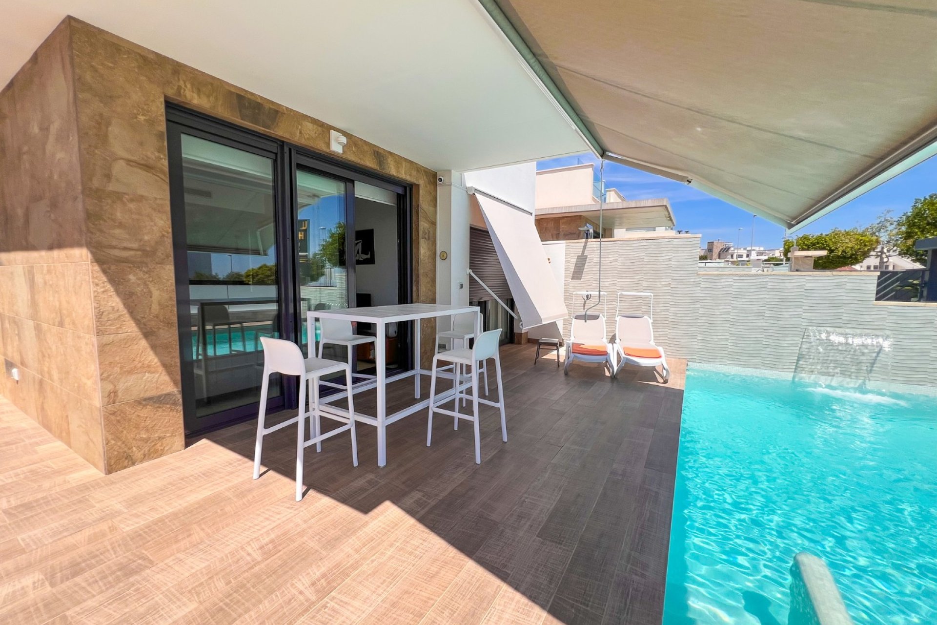 Herverkoop - Vrijstaande woning / Villa -
San Miguel de Salinas