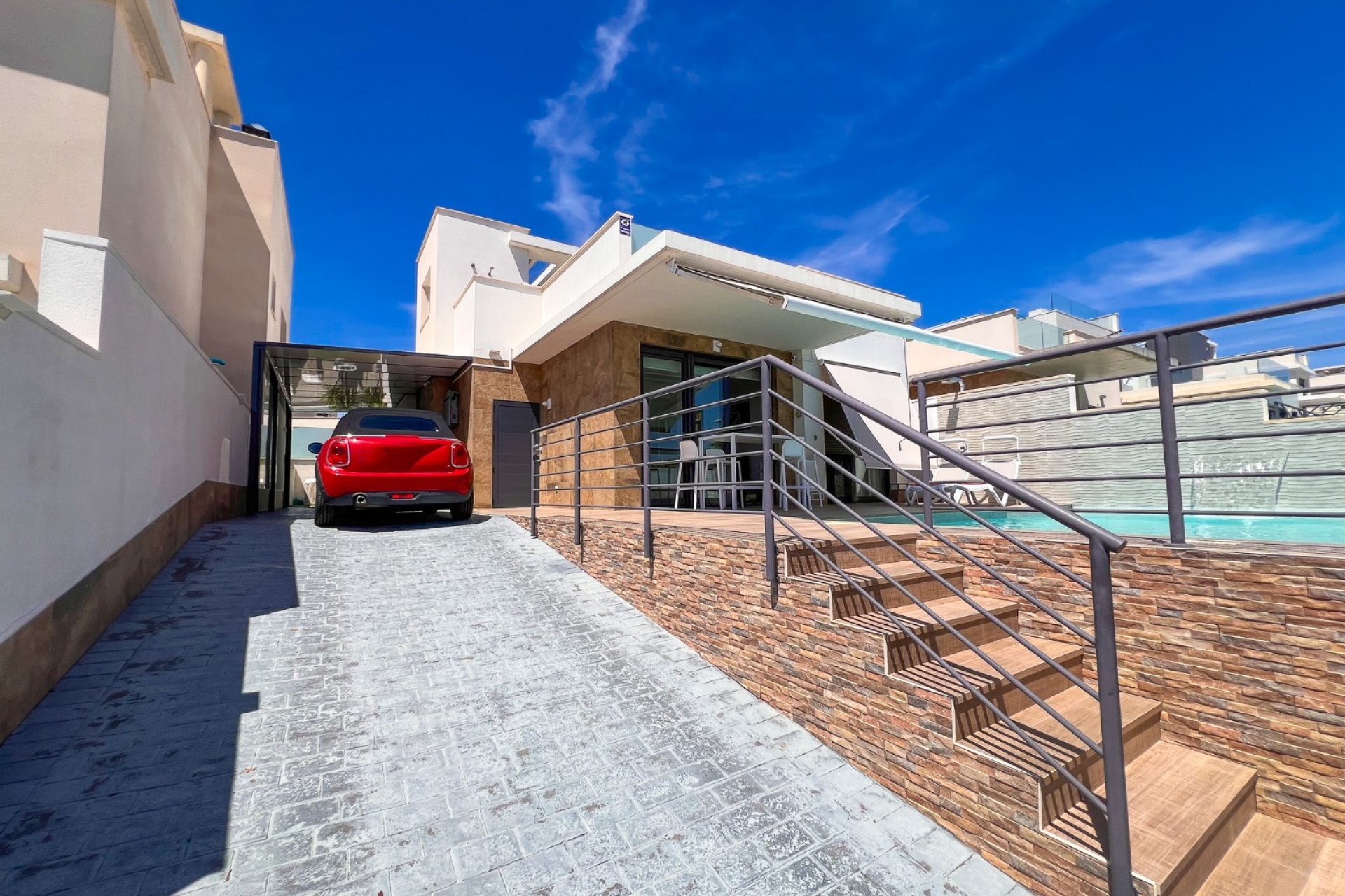 Herverkoop - Vrijstaande woning / Villa -
San Miguel de Salinas