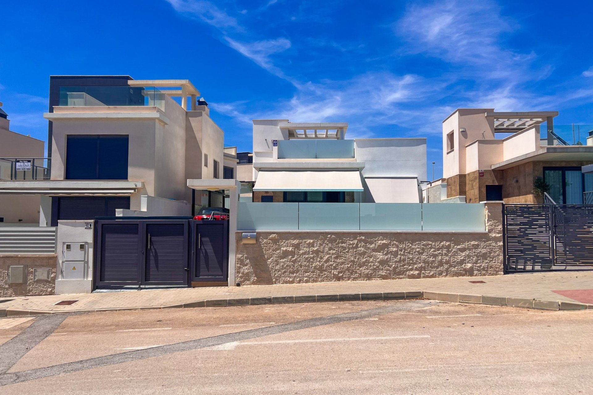 Herverkoop - Vrijstaande woning / Villa -
San Miguel de Salinas