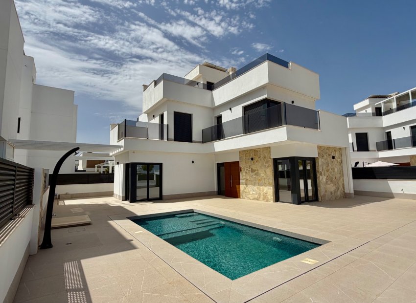 Herverkoop - Vrijstaande woning / Villa -
Torre Pacheco