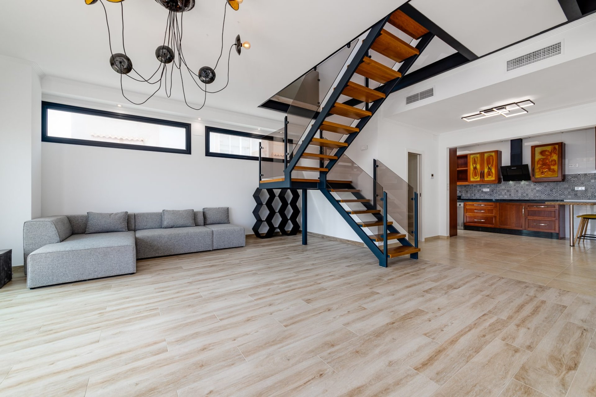 Herverkoop - Vrijstaande woning / Villa -
Torrevieja