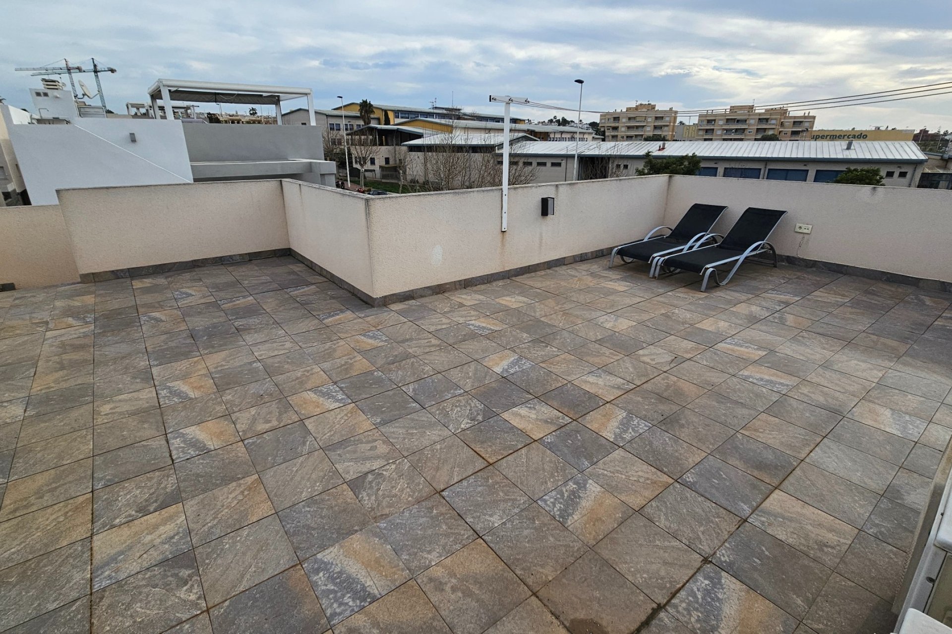 Herverkoop - Vrijstaande woning / Villa -
Torrevieja