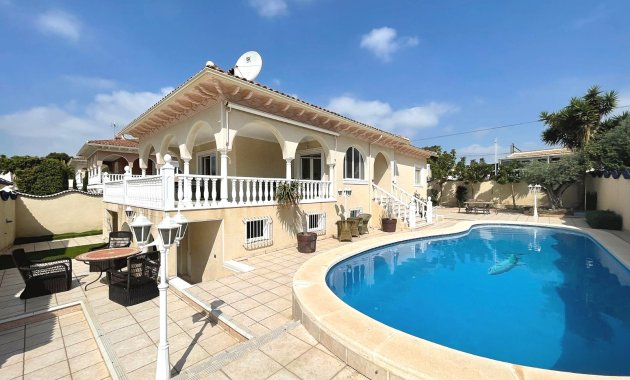 Independiente / Villa - Reventa - Ciudad Quesada - Rojales - Ciudad Quesada