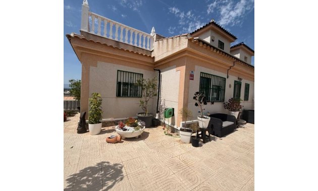 Independiente / Villa - Reventa - Ciudad Quesada - Rojales - Rojales