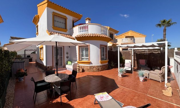 Independiente / Villa - Reventa - El Campo - El Campo