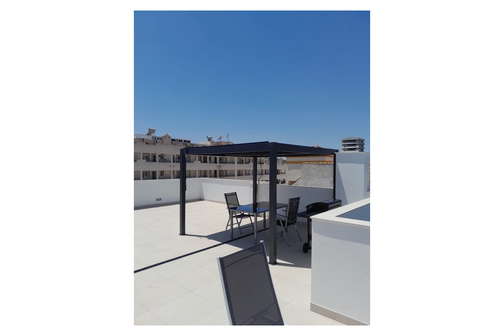 Kurzzeit-Vermietung - Penthouse -
Orihuela - Entre Naranjos - Vistabella