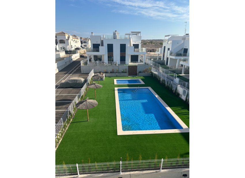 Kurzzeit-Vermietung - Penthouse -
Orihuela - Entre Naranjos - Vistabella