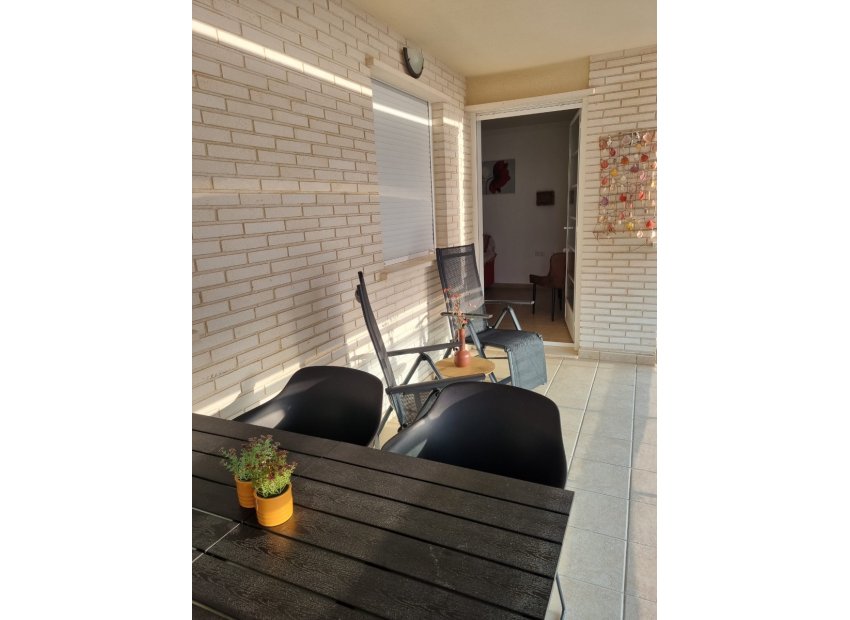 Long Term Rental - Apartment -
Guardamar del Segura - Puerto