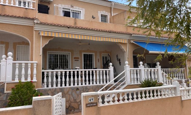 Mitoyenne - Revente - Ciudad Quesada - Rojales -
                Urbanización Ciudad Quesada