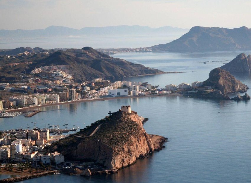 Neue Gebäude - Apartment -
Aguilas - Playa del Hornillo