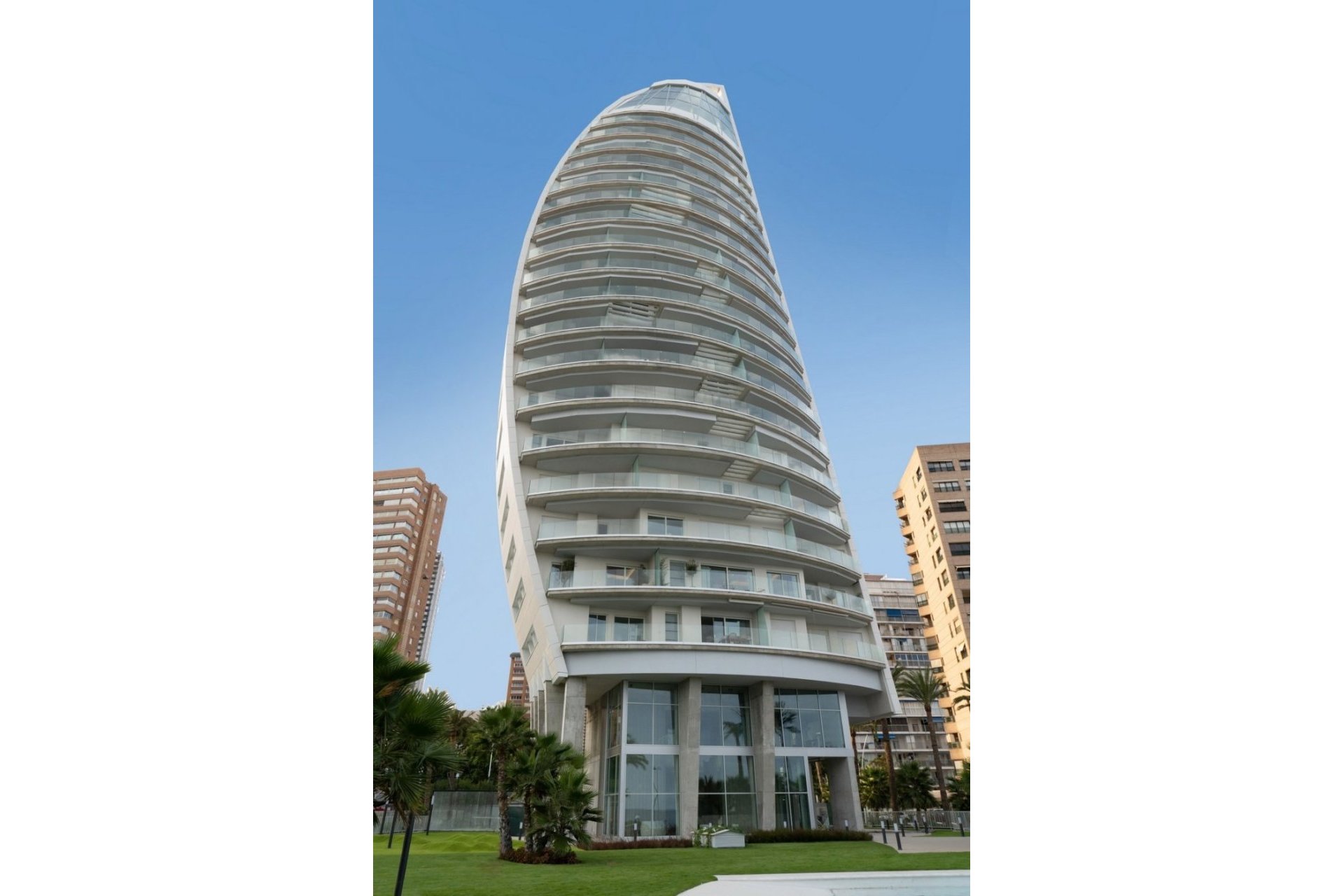 Neue Gebäude - Apartment -
Benidorm - Poniente