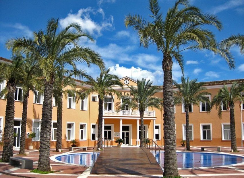 Neue Gebäude - Apartment -
Denia - Las Marinas