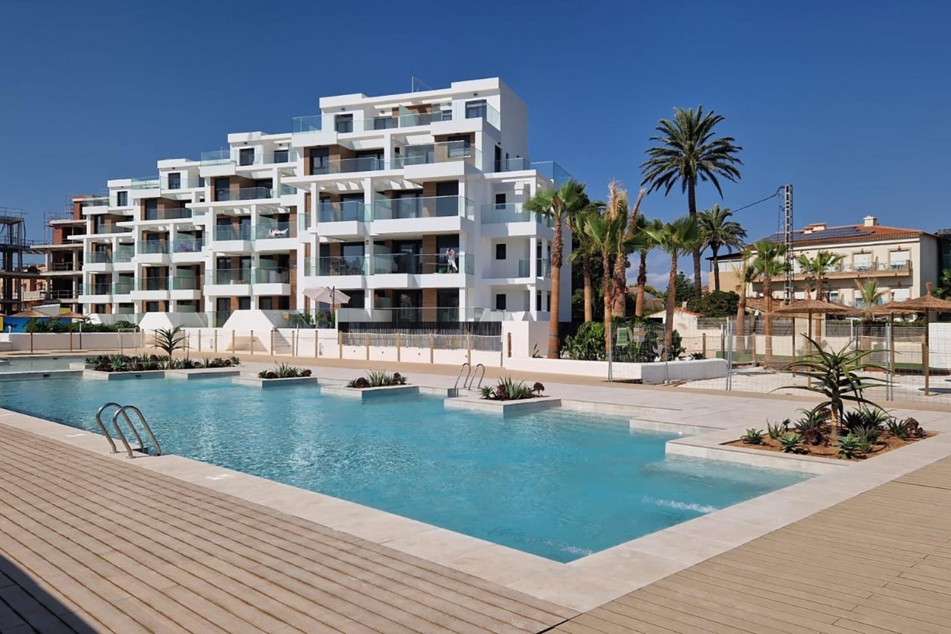 Neue Gebäude - Apartment -
Denia - Las Marinas