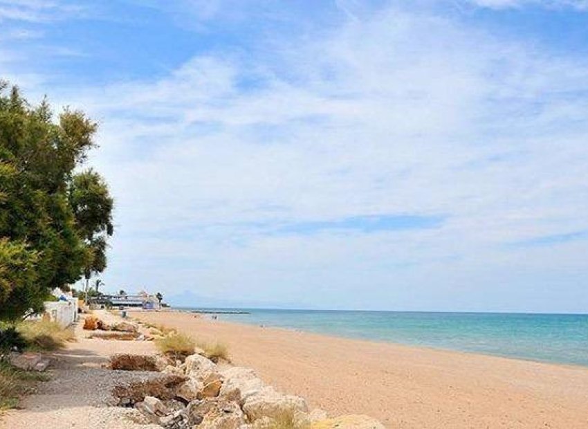 Neue Gebäude - Apartment -
El Verger - Playa de La Almadraba