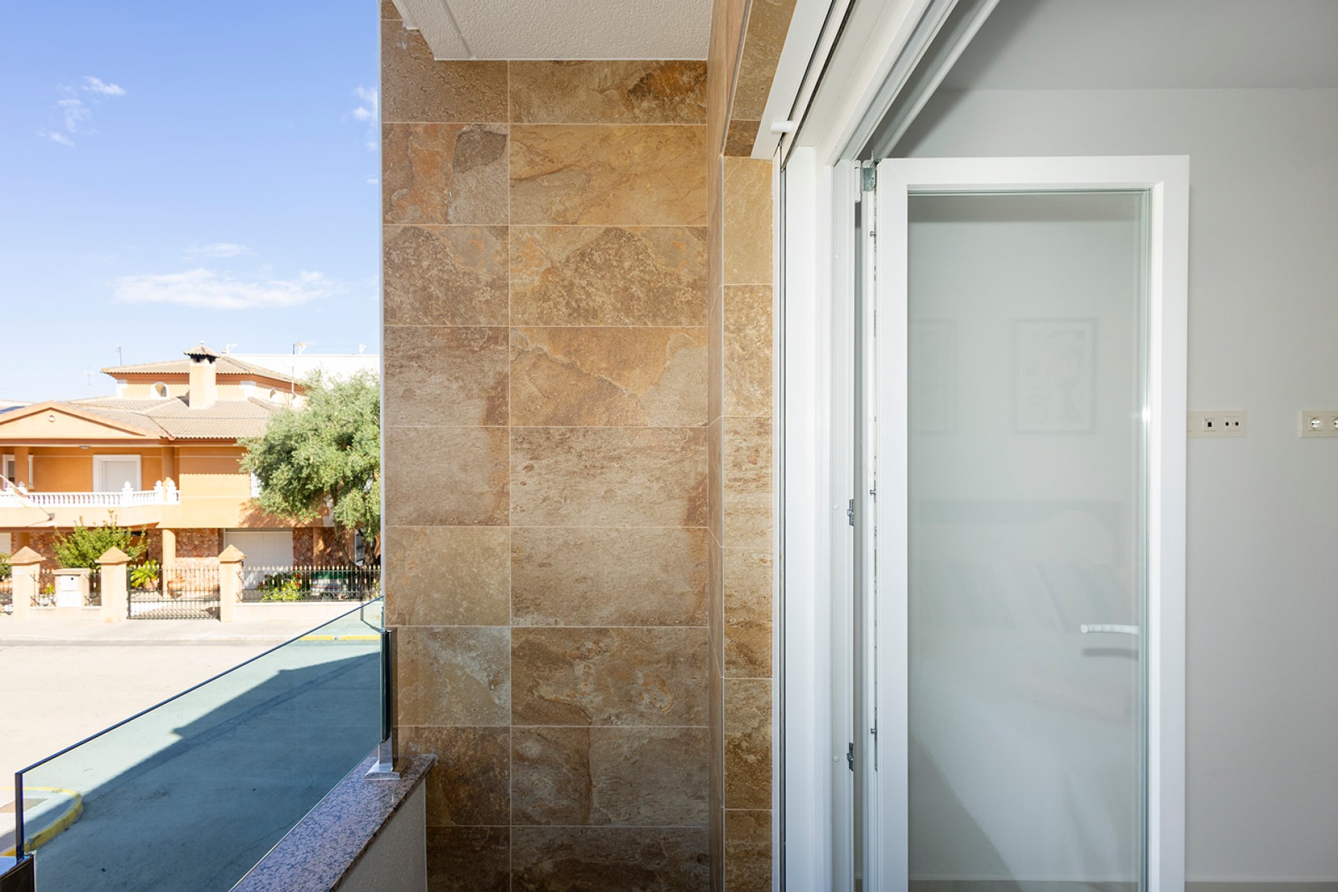 Neue Gebäude - Apartment -
Jacarilla