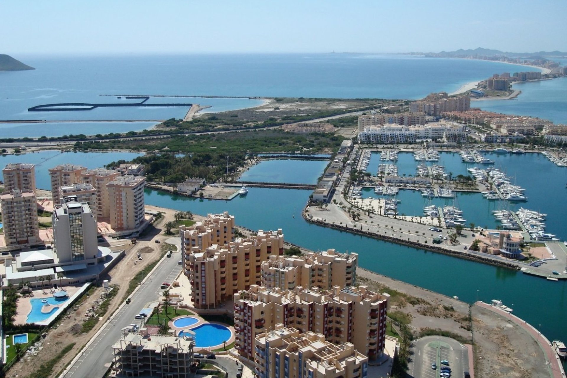 Neue Gebäude - Apartment -
La Manga del Mar Menor - La Manga