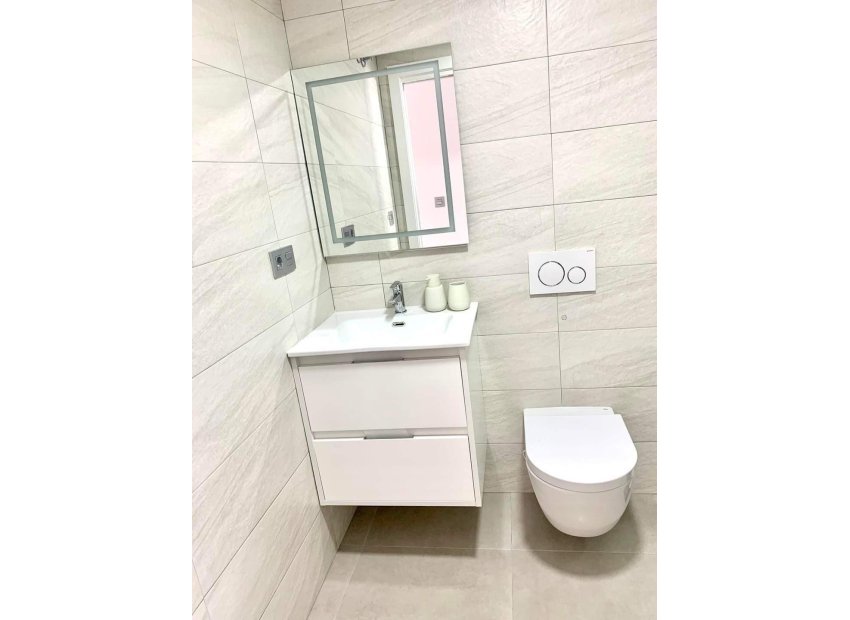 Neue Gebäude - Apartment -
Pilar de la Horadada - pueblo