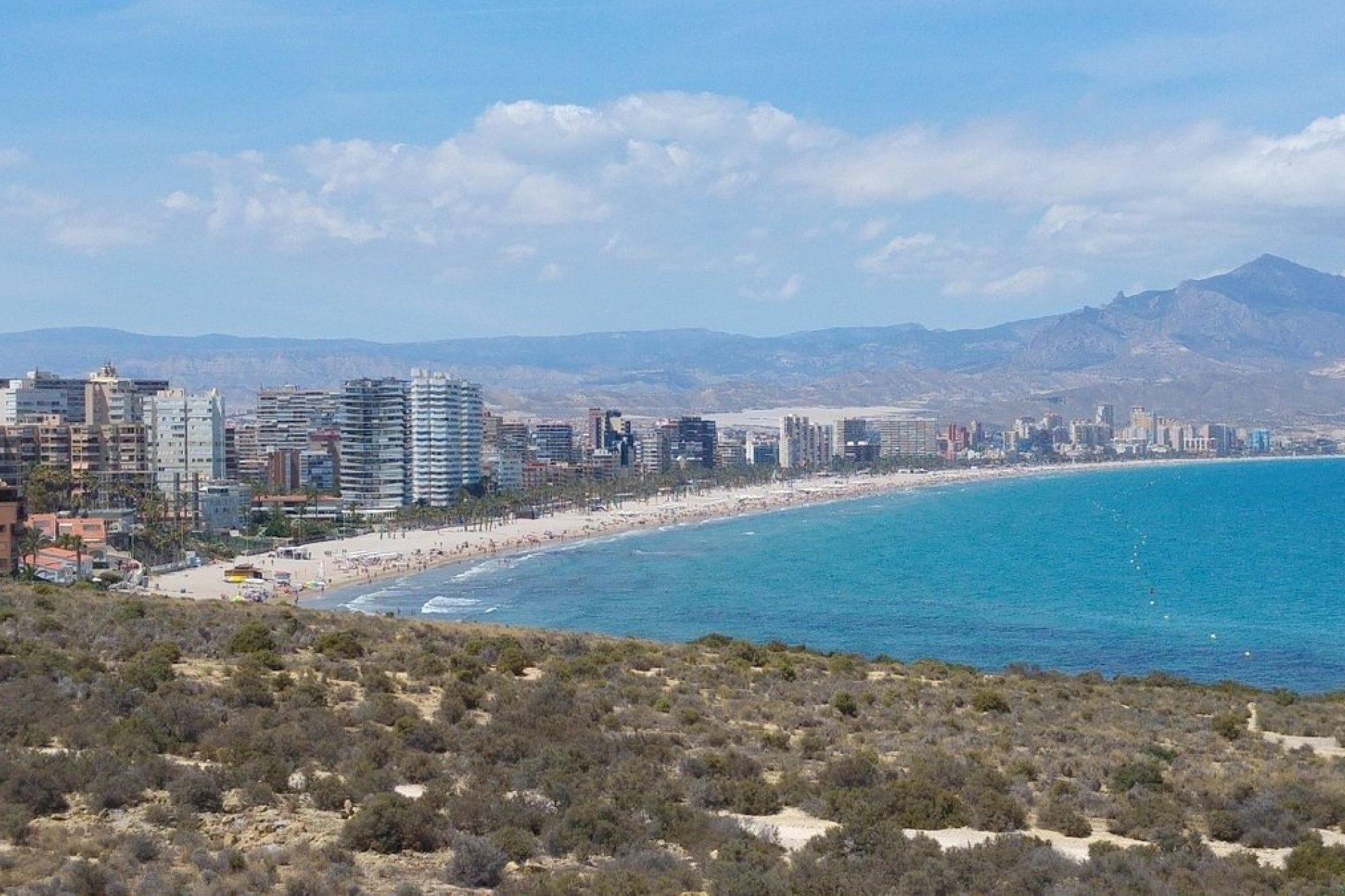 Neue Gebäude - Apartment -
San Juan Alicante - Franc Espinós