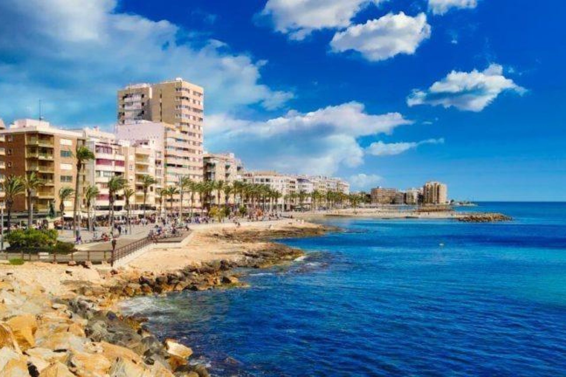 Neue Gebäude - Apartment -
Torrevieja - Playa de El Cura