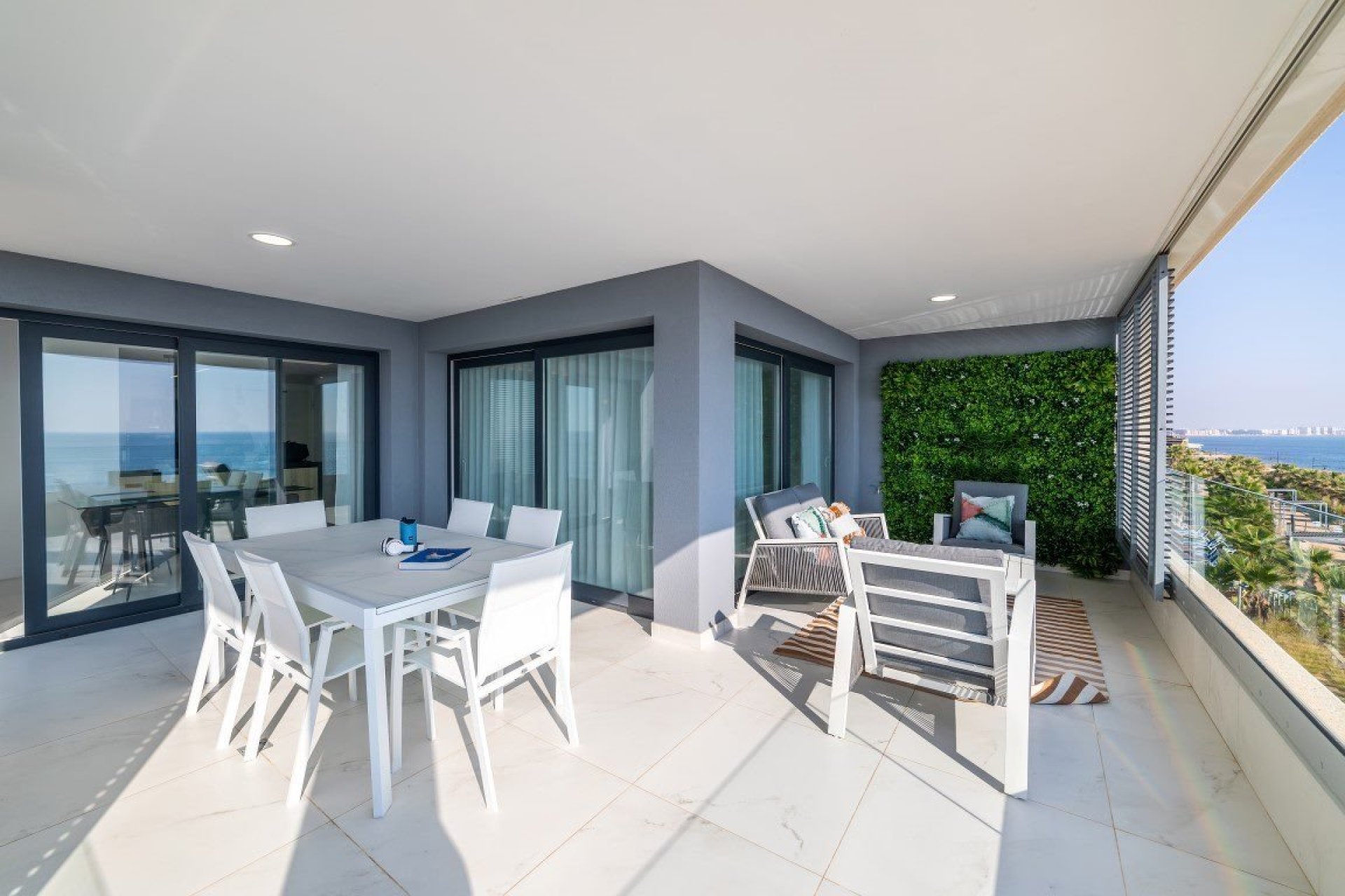 Neue Gebäude - Apartment -
Torrevieja - Punta Prima