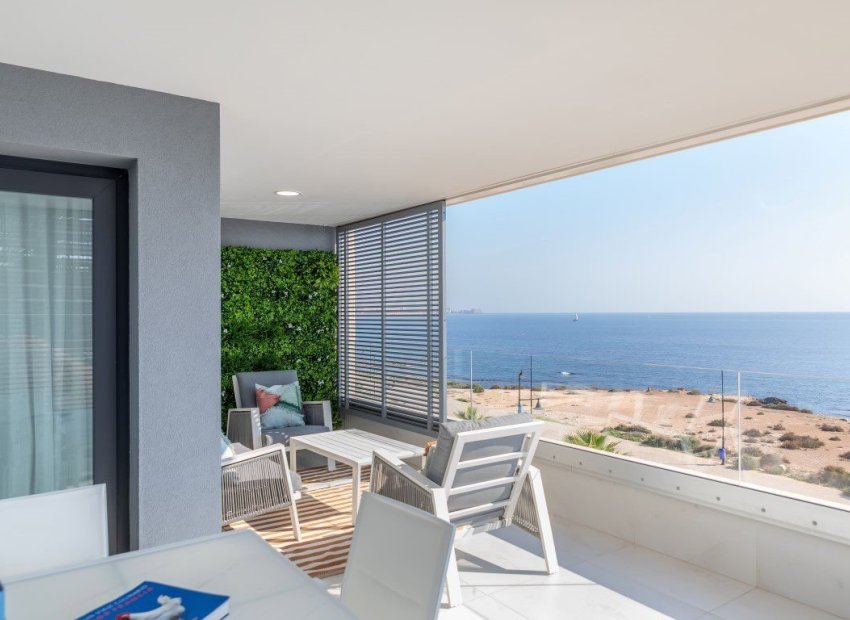 Neue Gebäude - Apartment -
Torrevieja - Punta Prima