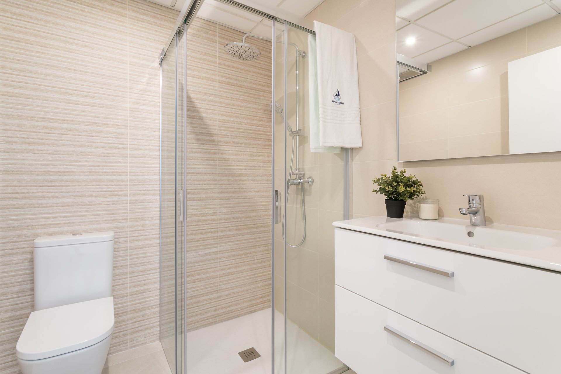 Neue Gebäude - Apartment -
Torrevieja