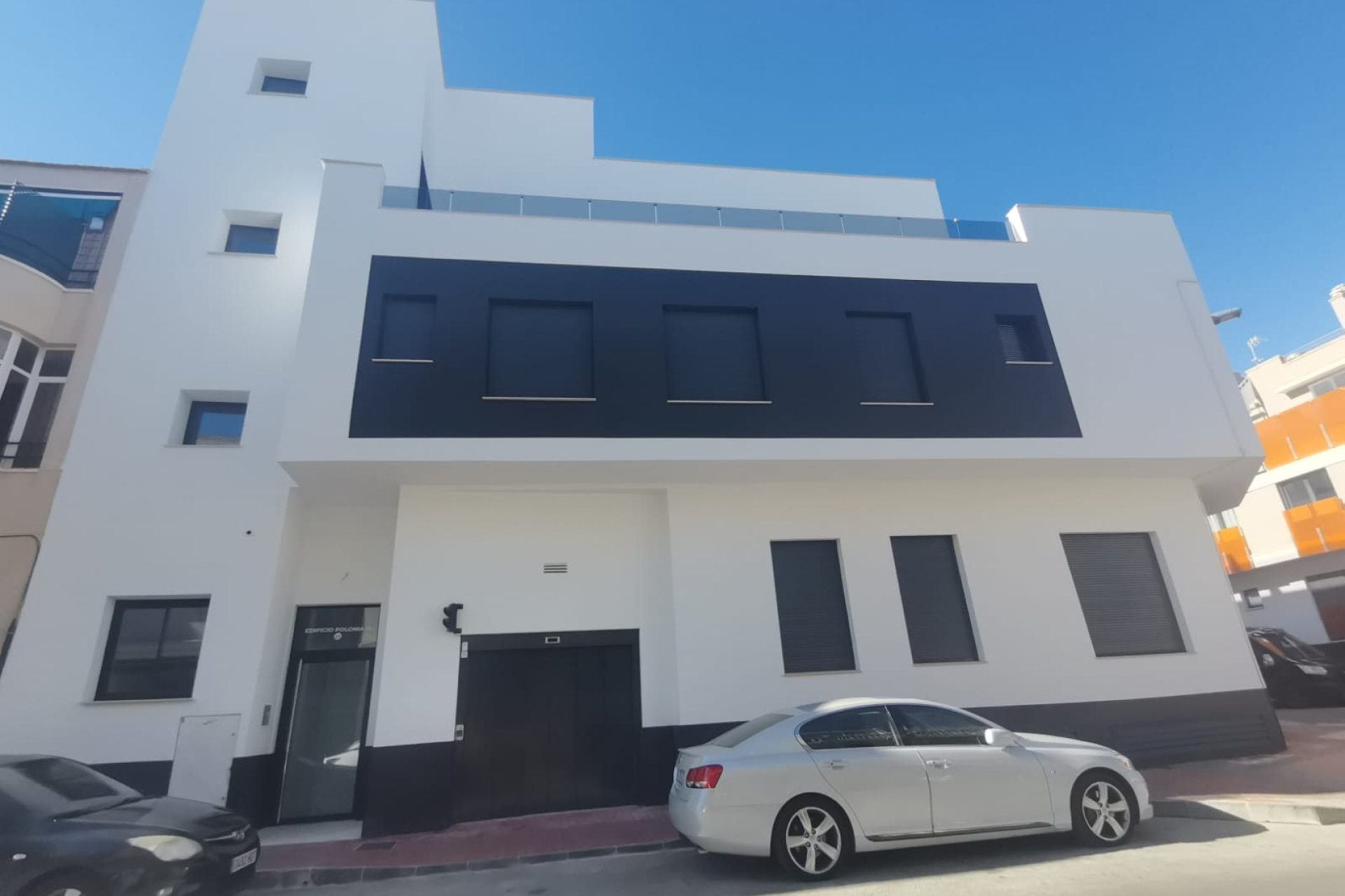 Neue Gebäude - Apartment -
Torrevieja