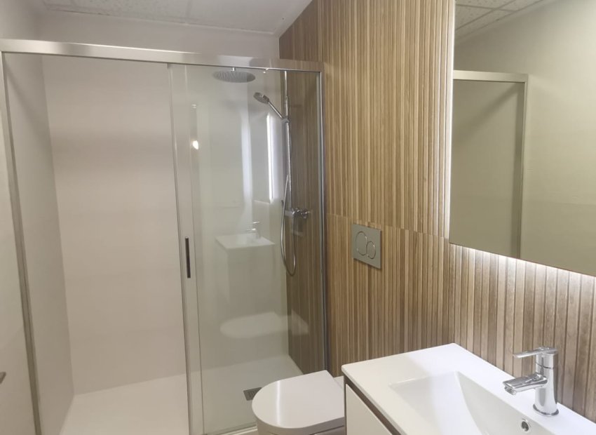Neue Gebäude - Apartment -
Torrevieja