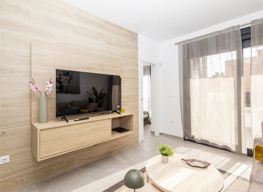Neue Gebäude - Apartment -
Torrevieja