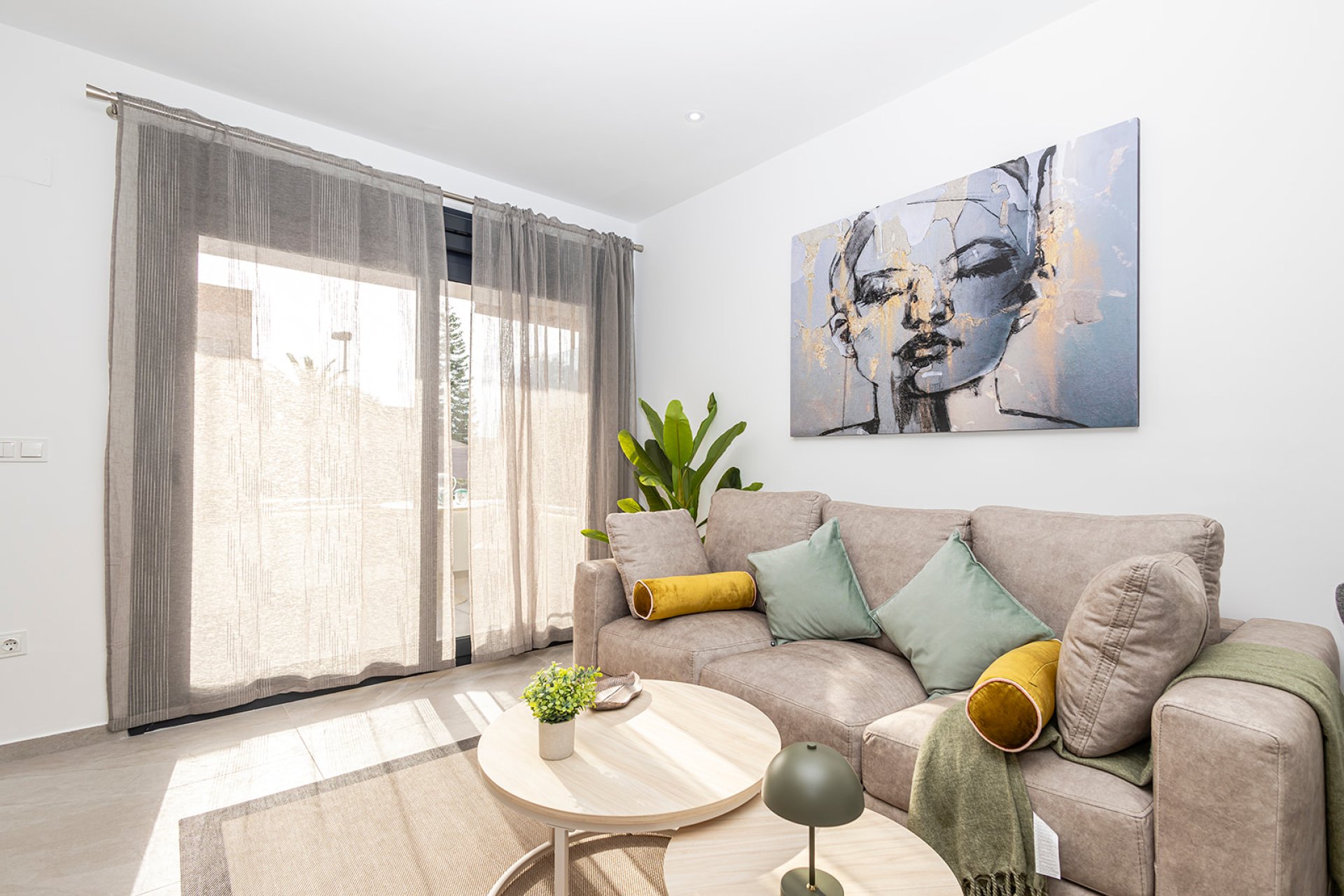 Neue Gebäude - Apartment -
Torrevieja